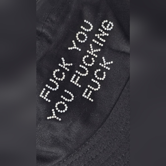 Vulgar Bucket Hat - Picture 6 of 6